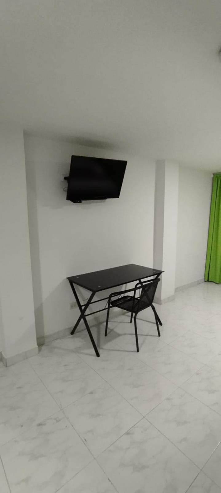 Hotel Paradise Lleras Medellín Kültér fotó
