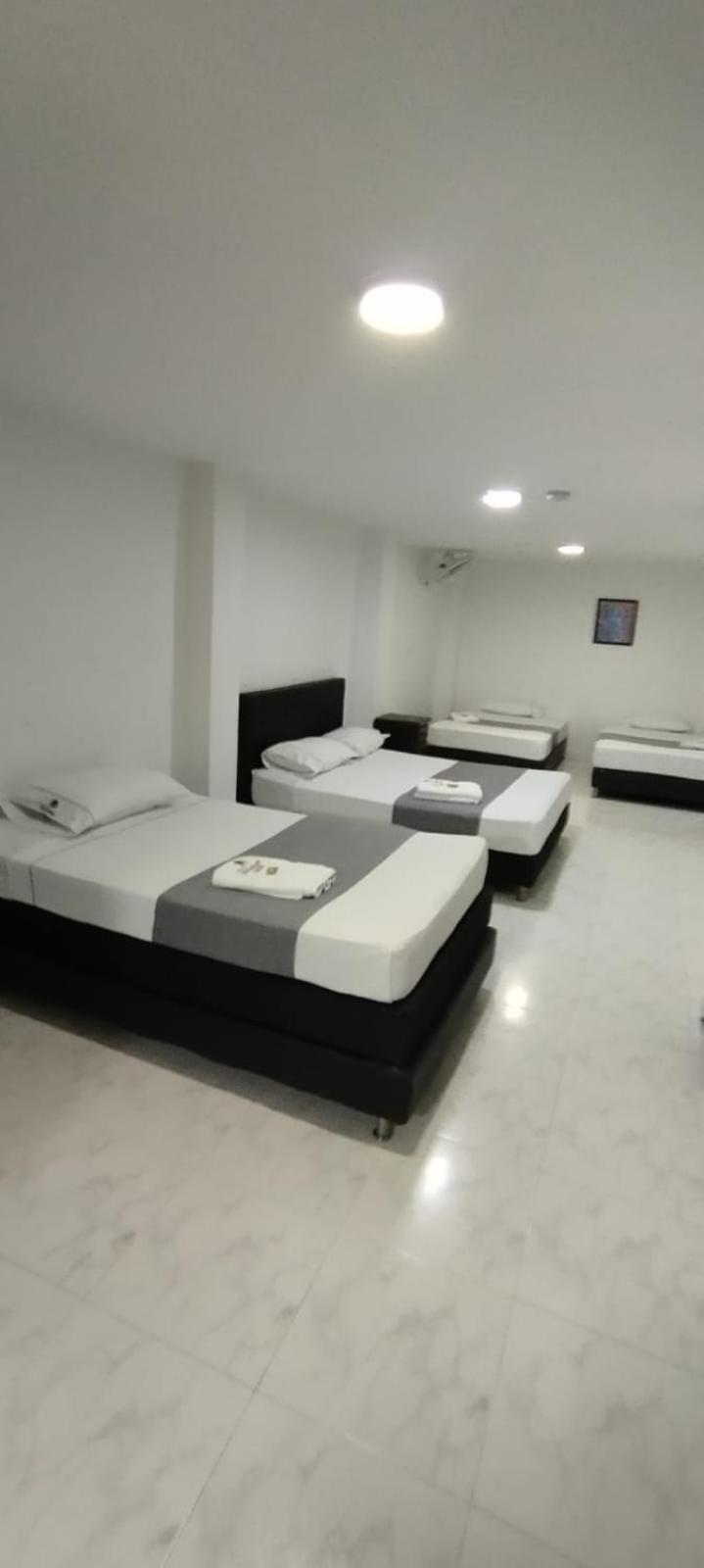 Hotel Paradise Lleras Medellín Kültér fotó