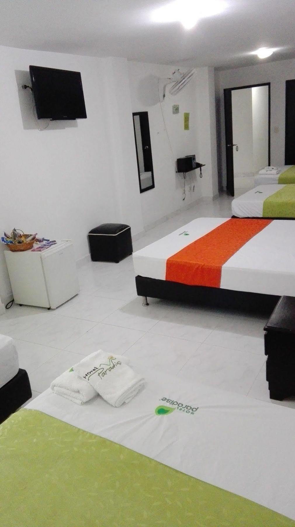 Hotel Paradise Lleras Medellín Kültér fotó