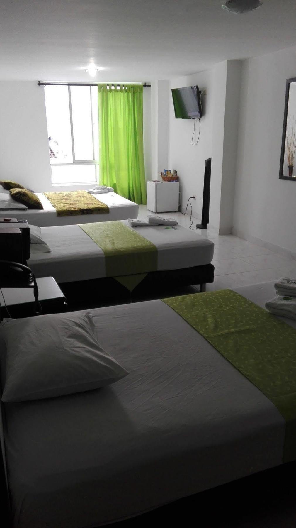 Hotel Paradise Lleras Medellín Kültér fotó